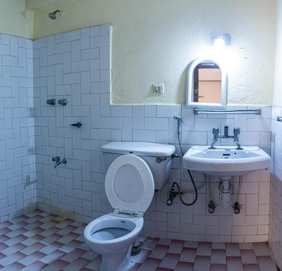 פוקהרה Hotel Plaza Nepal מראה חיצוני תמונה